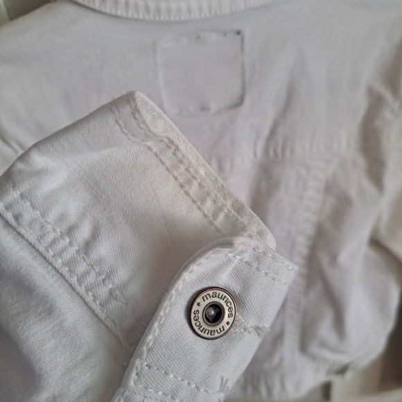 Maurices Girls White Denim Jacket – Size XL - Picture 4 of 6